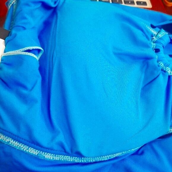 DKNY ONE PIECE SWIMSUIT BLUE WITH POLKA DOTS SZ 12 - Picture 7 of 7